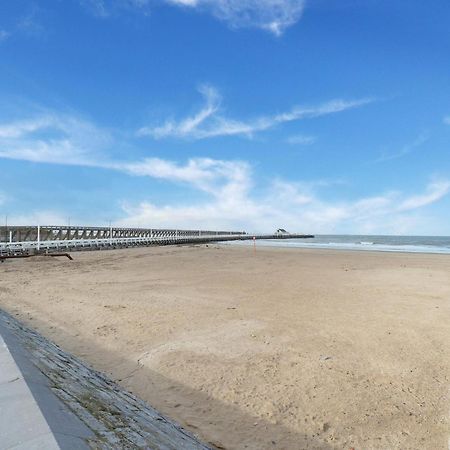 Beachfront Holiday Home Near The Market Blankenberge Exterior foto