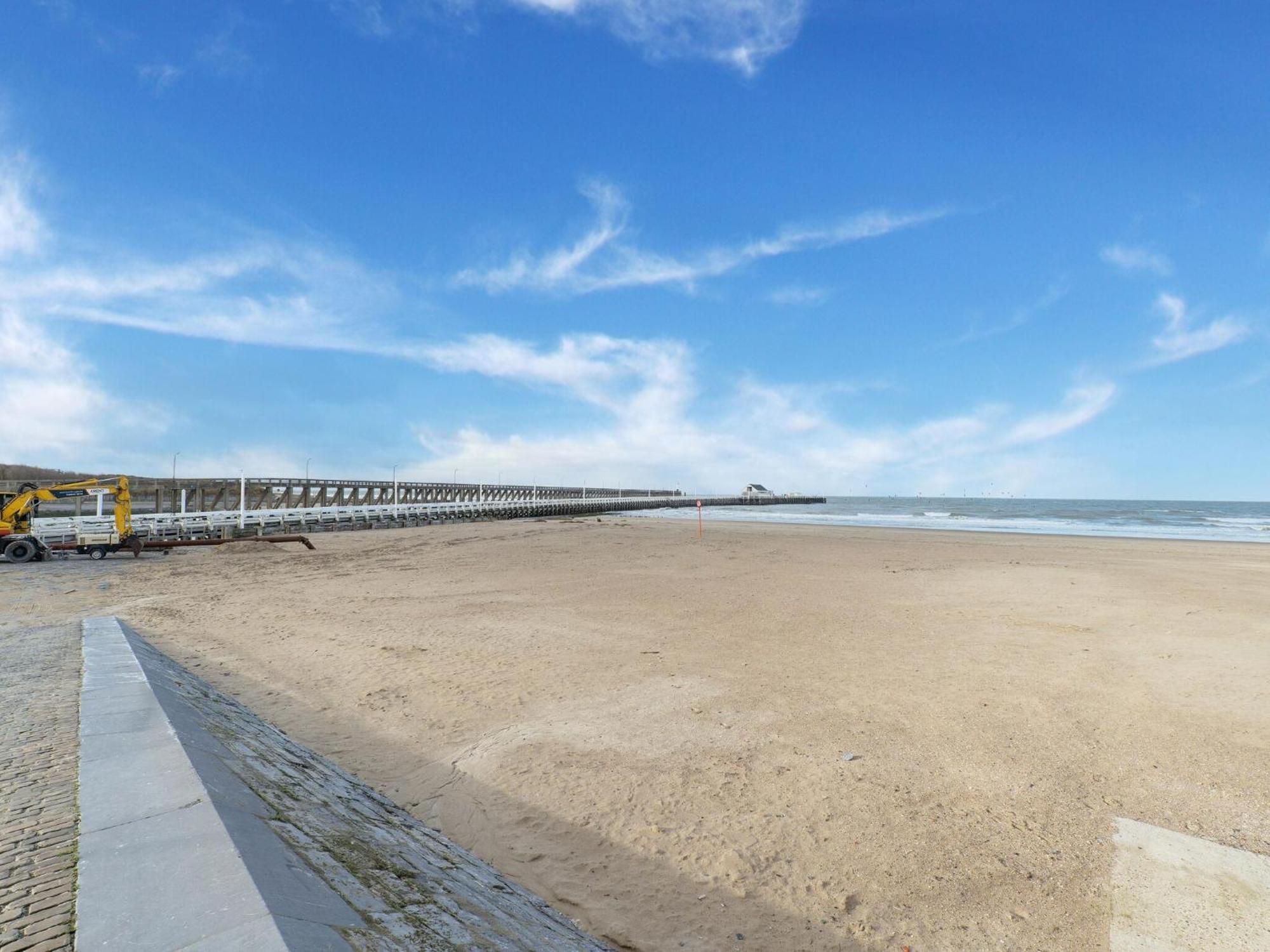 Beachfront Holiday Home Near The Market Blankenberge Exterior foto